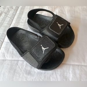 Jordan Hydro 3 BT Black/White Size 10C